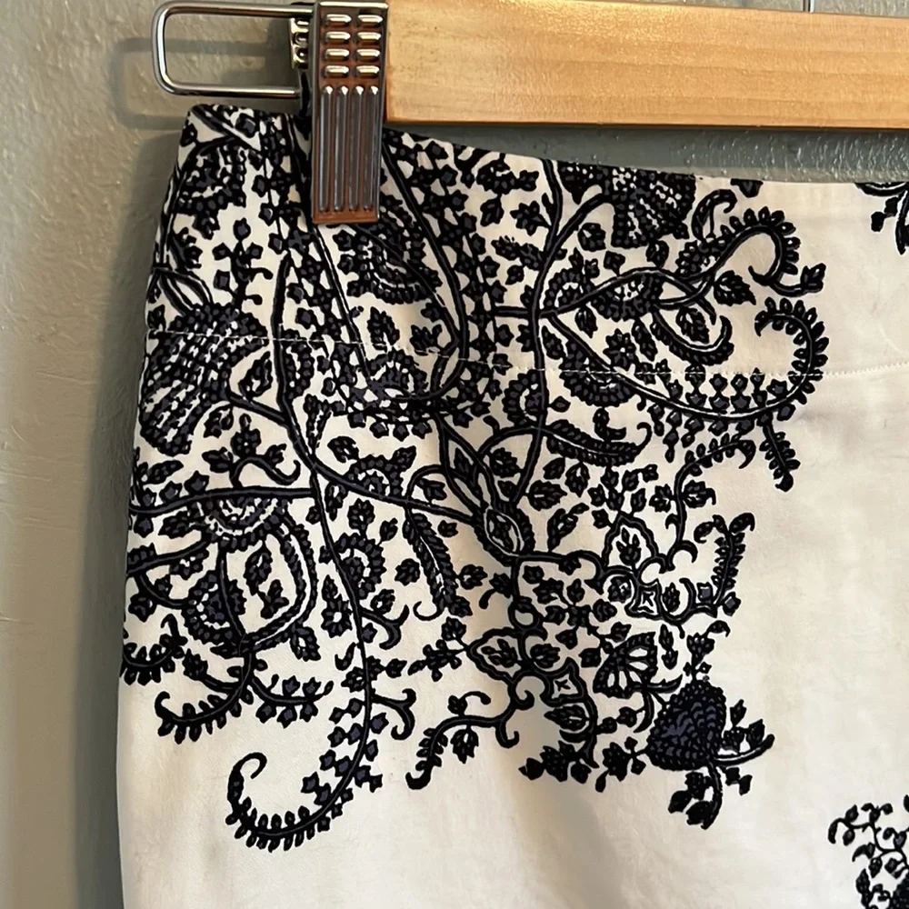 LOFT pencil skirt